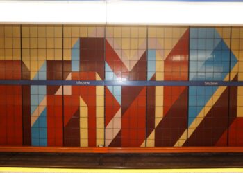 Mozaika na stacji metra Służew